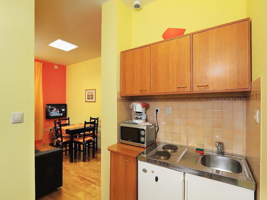 Apartment Varnica Split Exterior foto